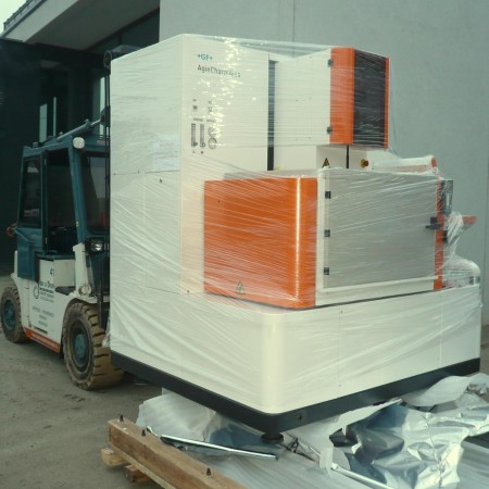 2010: Installatie 5-assige draad EDM